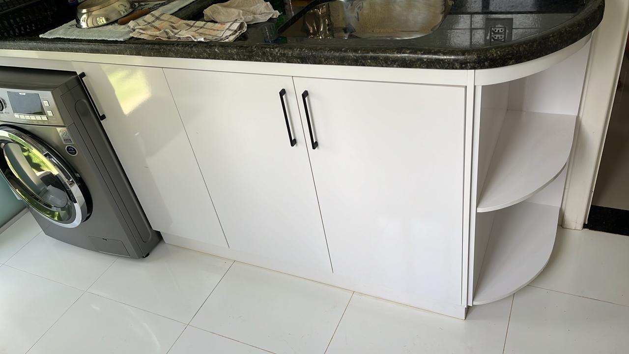 Mesa moderna