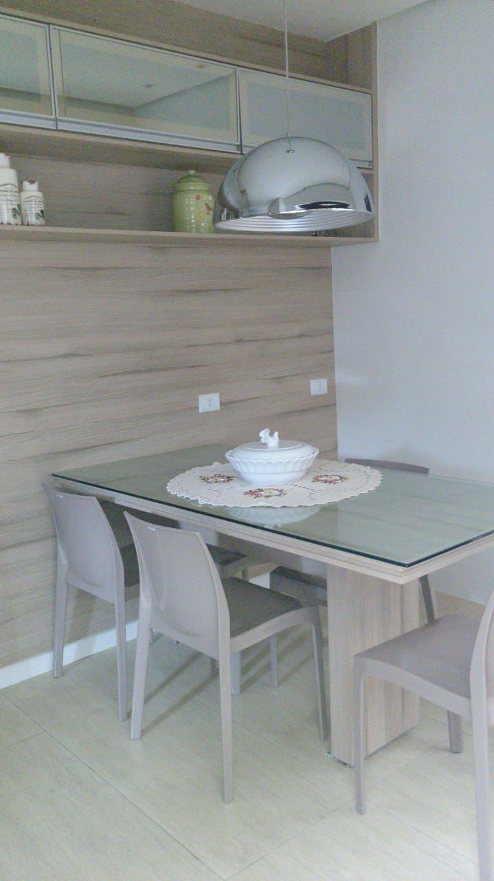Mesa moderna